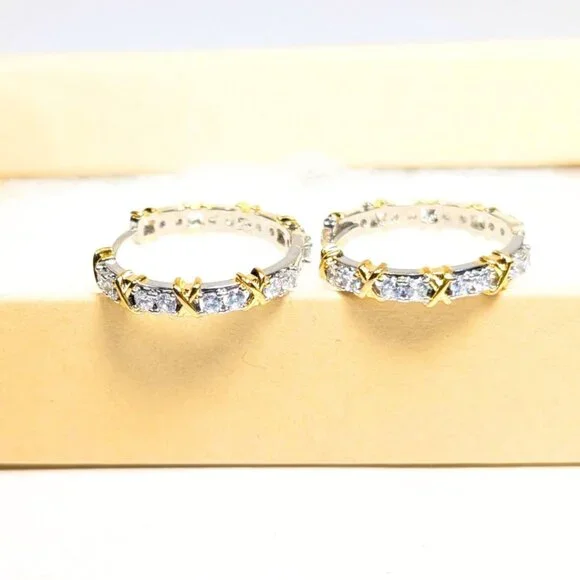 Elegant Silver Plated CZ X & O Stone Hoop Earrings NEW - Picture 2 of 7